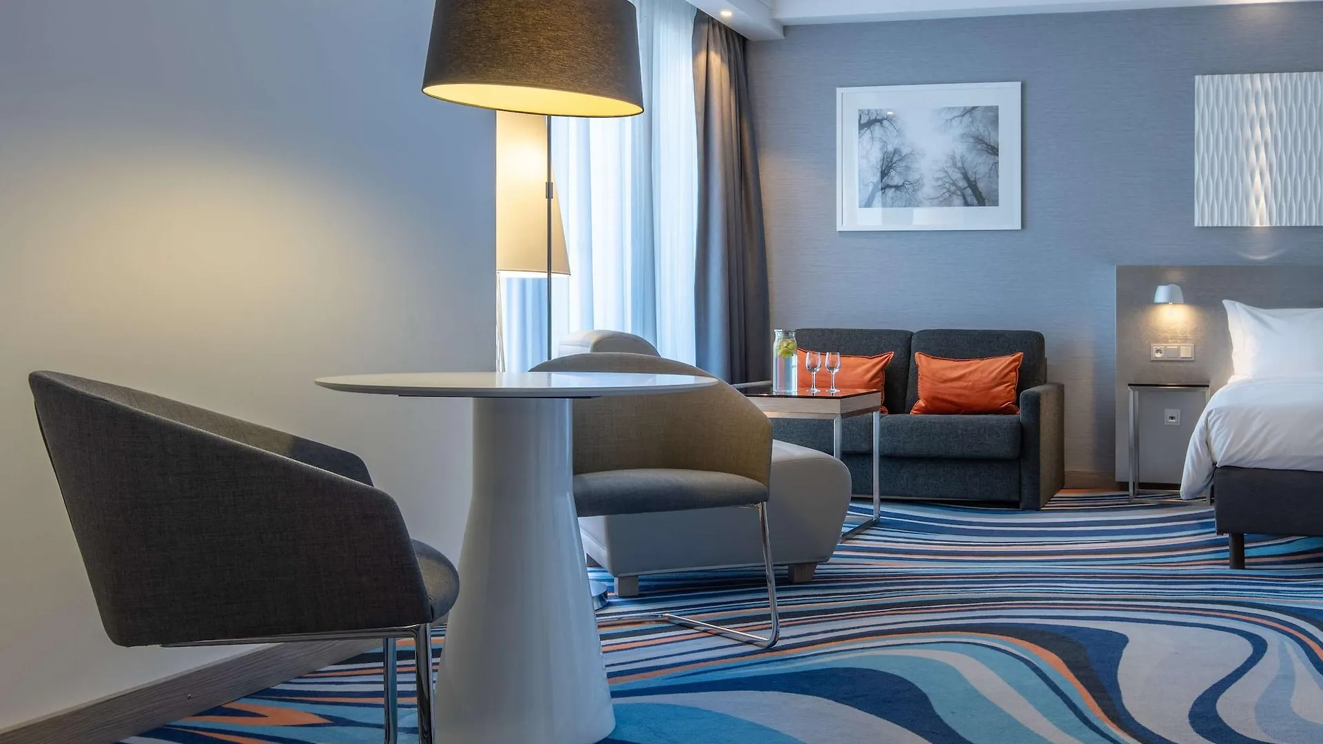Radisson Blu Hotel Hannover 4*,